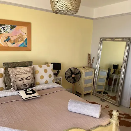 Seaforth Guest house